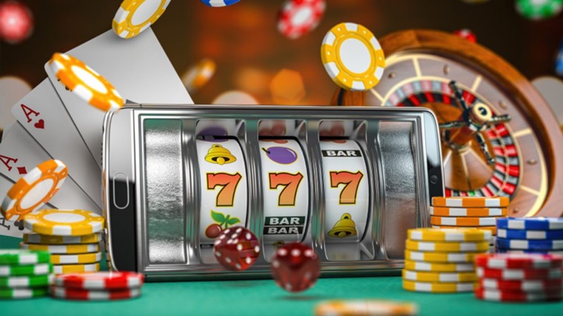 How do loyalty systems work in online casinos?